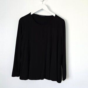 Dori Premiere Long Sleeve Black T